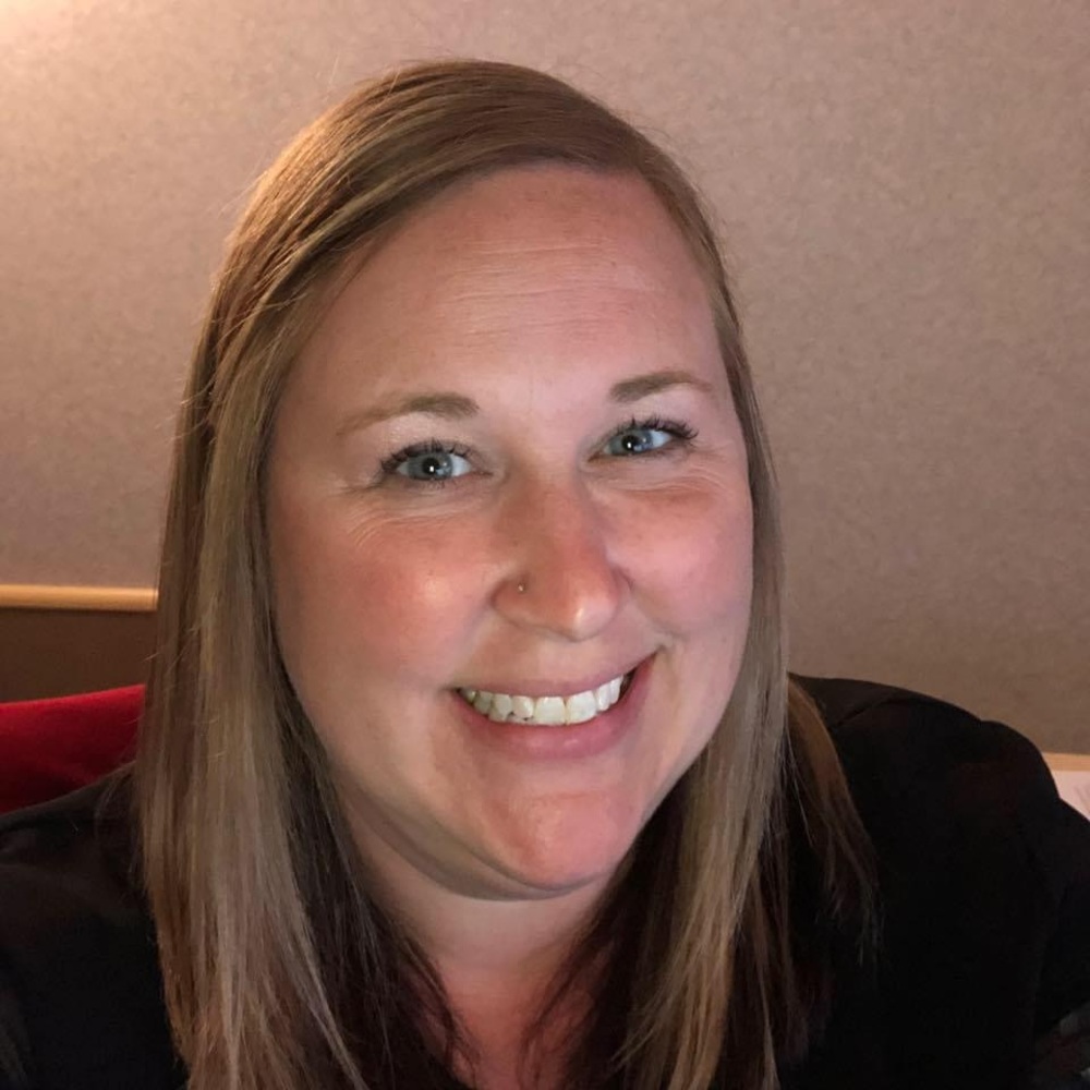 Meet your Posher, Alesia
